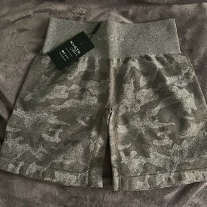 Nvgtn shorts